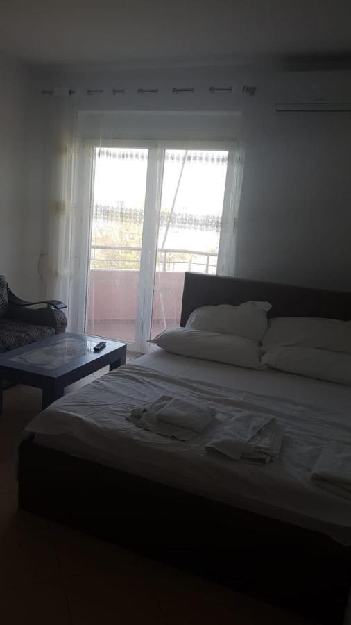 Beton Vlora B Studio المظهر الخارجي الصورة